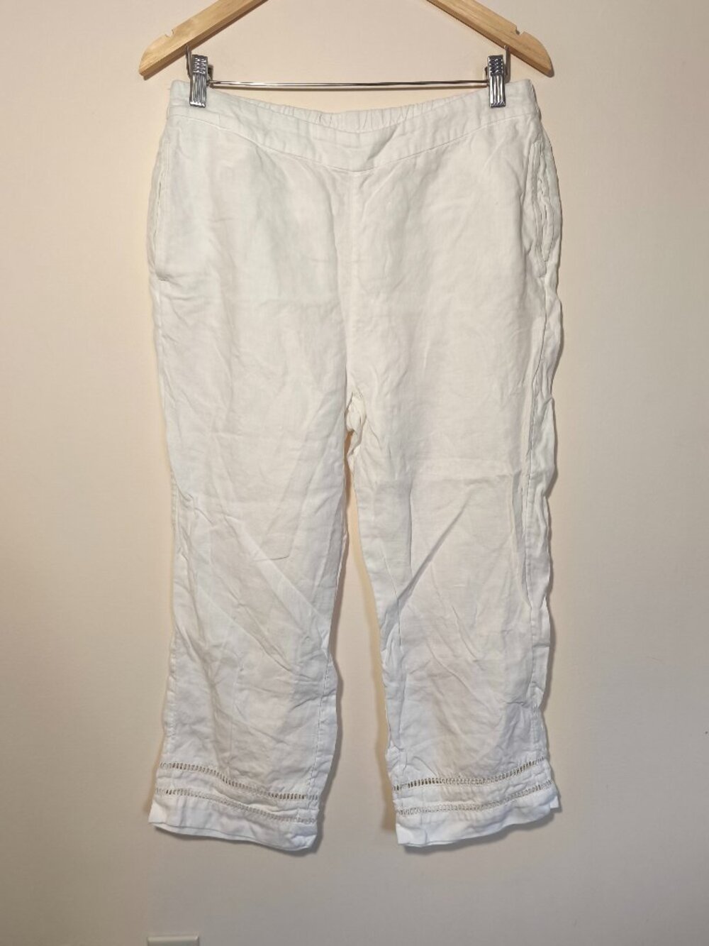 Chico's Pull On 100% Linen Straight Leg Eyelet Pants sz 10 White Beach Coastal